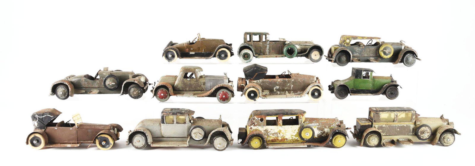 LOT OF 11: SCRATCH-BUILT FOLK ART METAL AUTOMOBILE (1 of 2)
