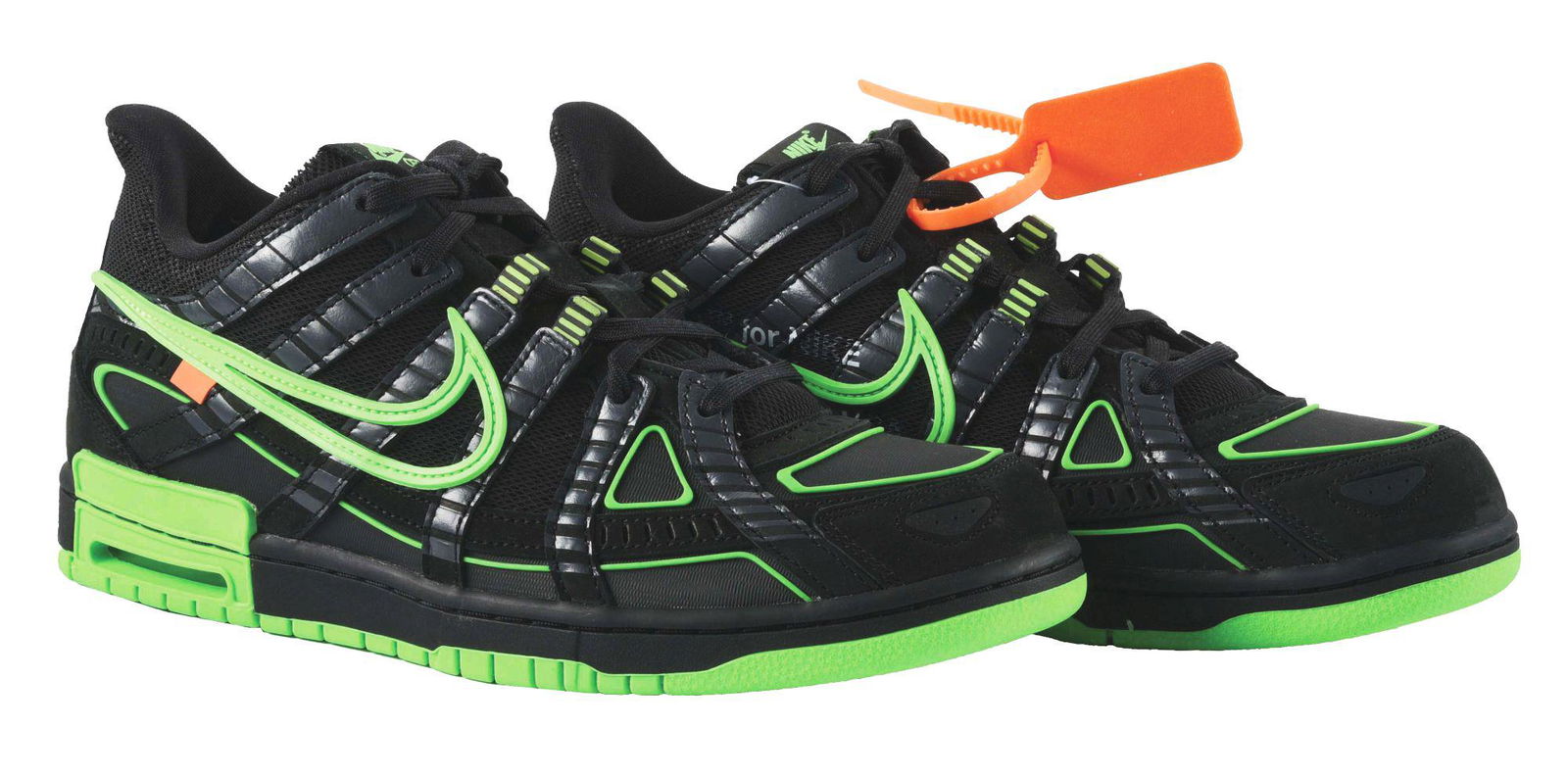 NIKE SB LOW TOP DUNKS. (1 of 11)