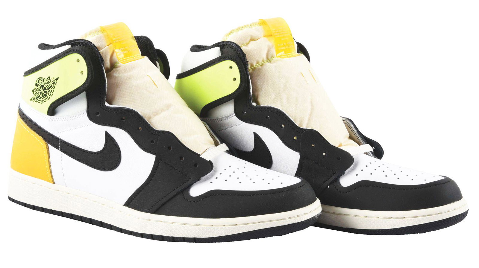 HIGH TOP JORDAN 1 WHITE/BLACK UNIVERSITY GOLDS.: Released in January 2021. Nike Brought back the black toe box, popular in the Jordan High Top. These originally retailed for $170. They are dead stock, 100% guaranteed original with box, never worn. C