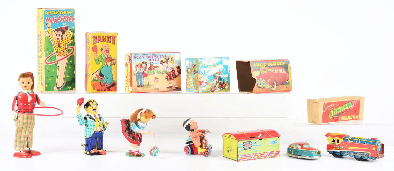 LOT OF 7: VARIOUS TIN LITHO AND VINYL JAPANESE TOYS. (1 of 4)