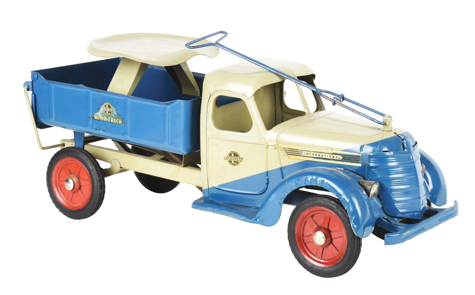 PRESSED STEEL BUDDY L NO. 902 HYDRAULIC DUMP TRUCK. (1 of 3)