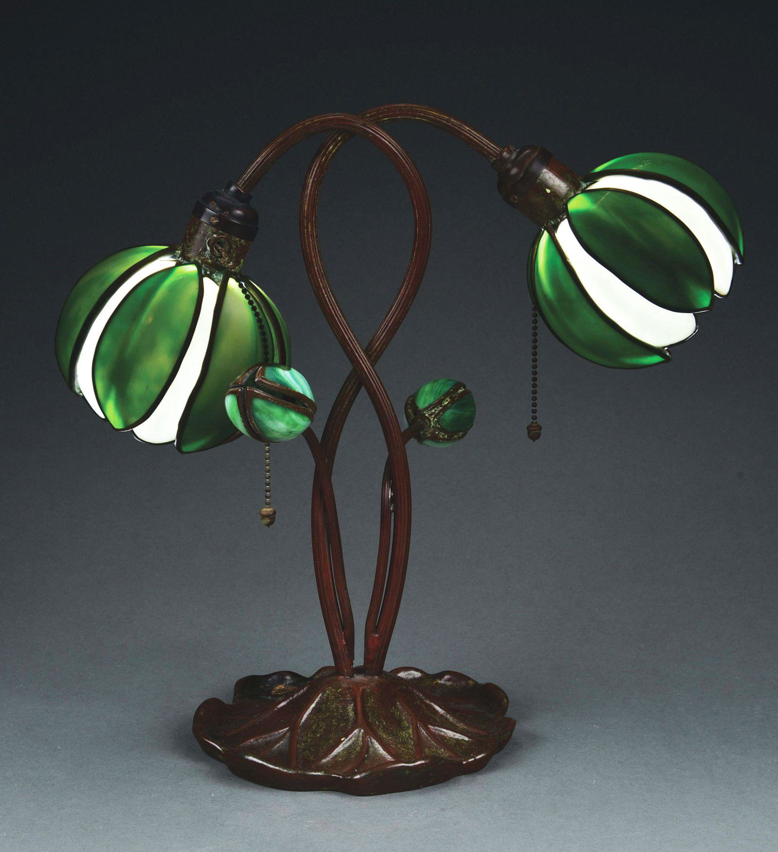 HANDEL 2-LIGHT WATER LILY DESK LAMP. (1 of 6)