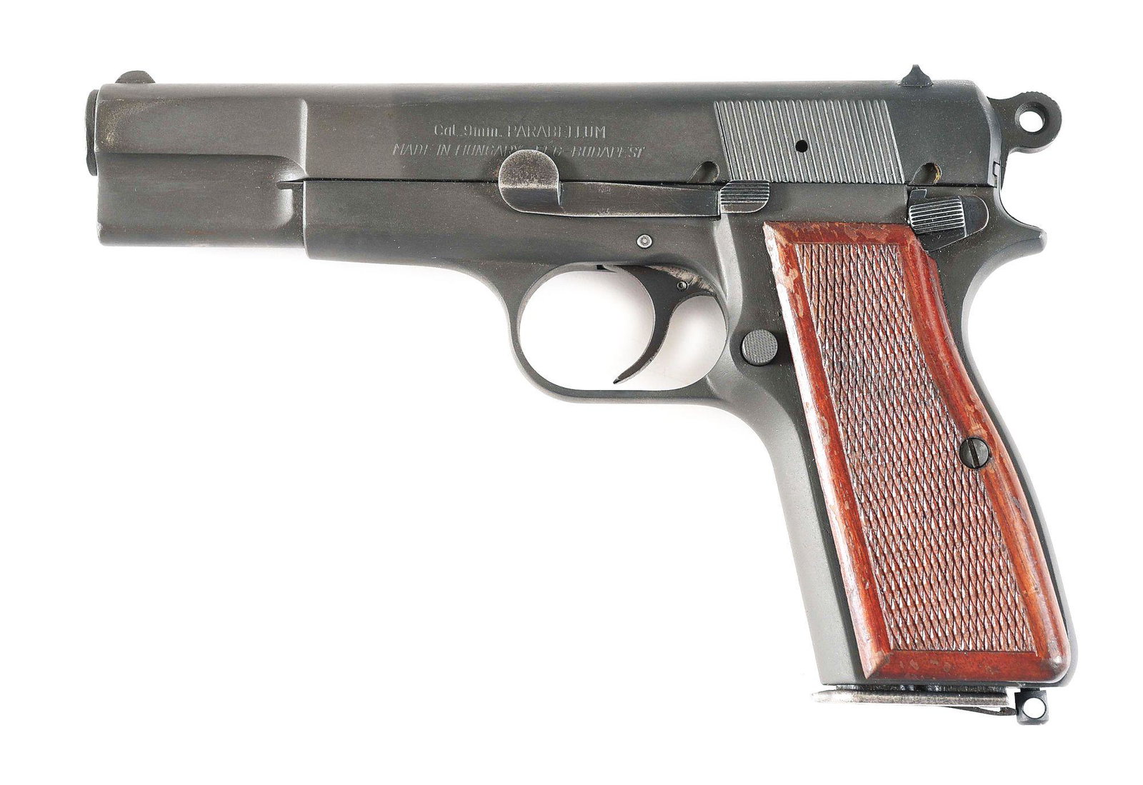 (M) HUNGARIAN FEG P9M 9MM PARA SEMI-AUTOMATIC PISTOL: Hungarian Feg P9M semi automatic pistol with holster and magazines. Close copy of the FN Hi-Power made circa 1970s-80s at the FEG factory in Hungary. Standard markings on the left side of the slide. I