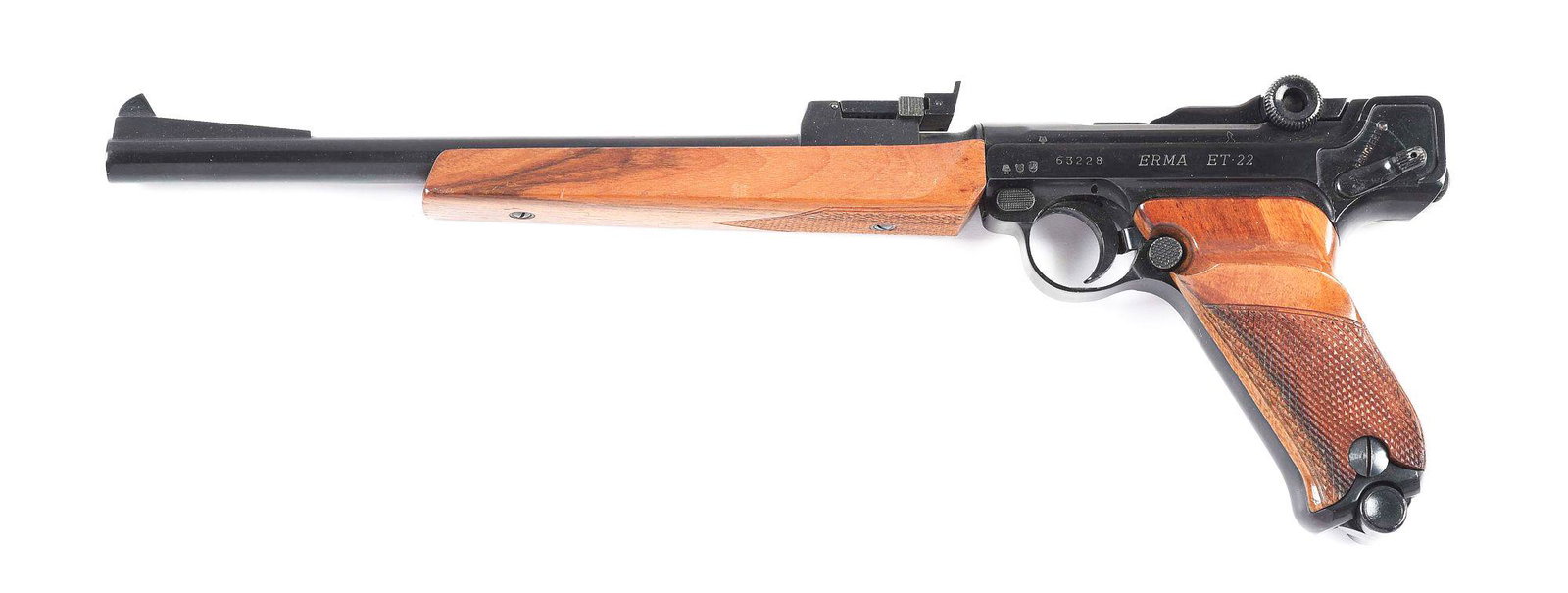 (C) SCARCE ERMA ET-22 NAVY .22 LR SEMI-AUTOMATIC PISTOL: Imported into the US in small numbers with a total production estimated at only a few hundred. manufactured by Erma in 1968 as a .22 lr copy of earlier Luger carbines. Blued 11-3/4" round barrel with 