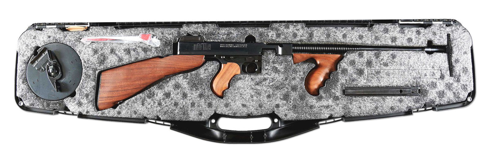 (M) AUTO ORDNANCE THOMPSON 1927A1 SEMI-AUTOMATIC RIFLE: Auto Ordnance Thompson 1927A1 semi automatic rifle with case. Made as a close clone of the original Thompson sub machine guns. Standard markings on the receiver. Round steel barrel with cooling fins n