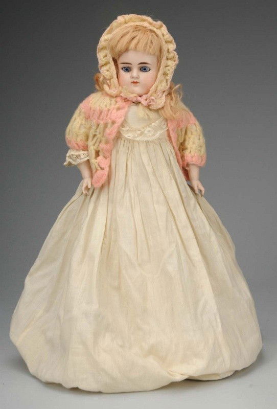 Alt, Beck & Gottschalk Bisque Shoulder Head Doll.: Germany, Ca. 1880s. Mold 639, turned bisque solid dome shoulder head, stationary blue paperweight eyes, multi-stroked long eyebrows, chubby cheeks, closed mouth with lip shading line, chin dimple, ori