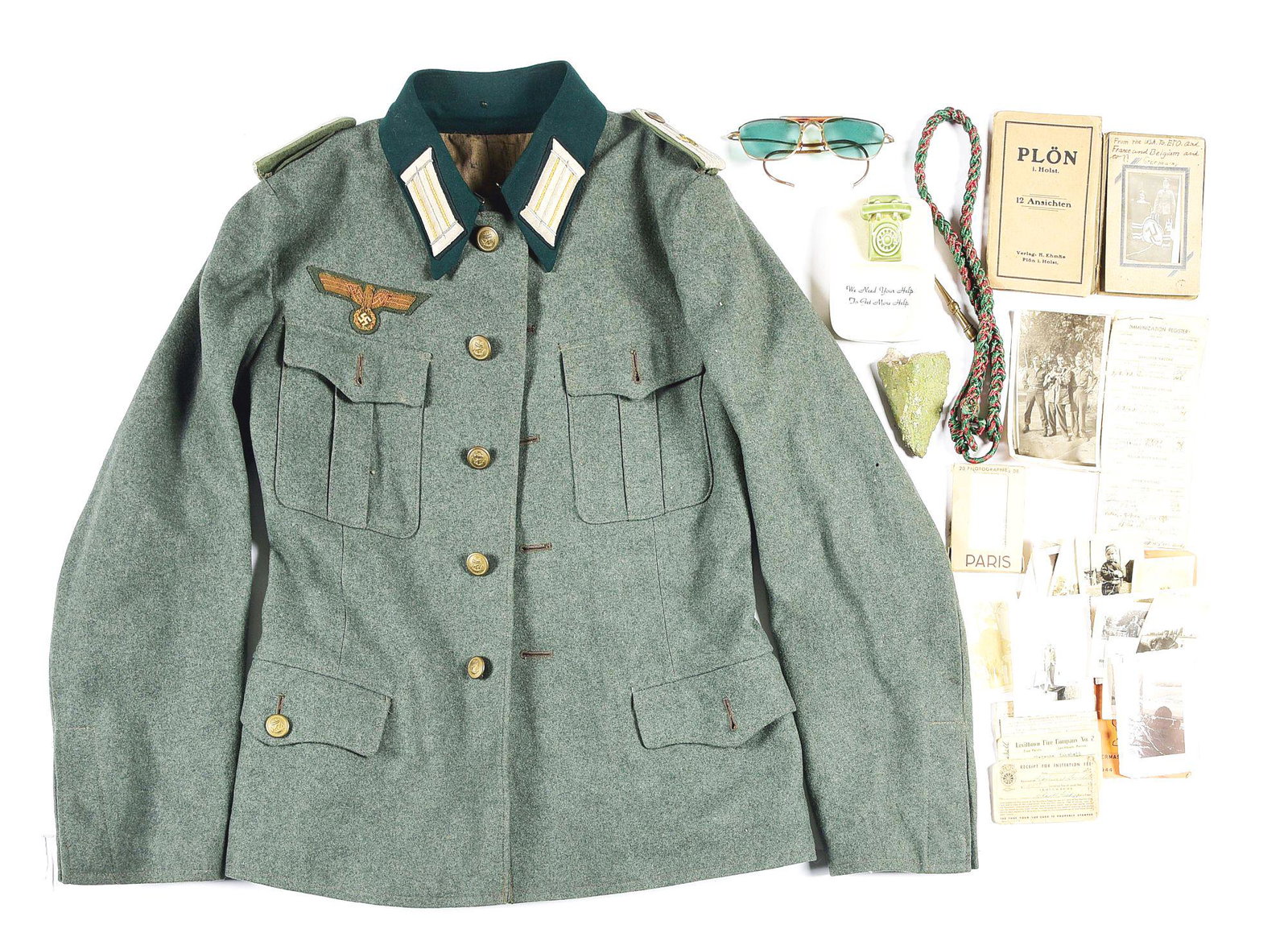 GERMAN WWII KRIEGSMARINE COASTAL ARTILLERY OFFICER'S: Clarence J. Laushell was born in 1922 and resided in Pennsylvania. When World War II broke out, he enlisted in the Army in Altoona, Pennsylvania on September 4, 1942. Clarence completed his training a