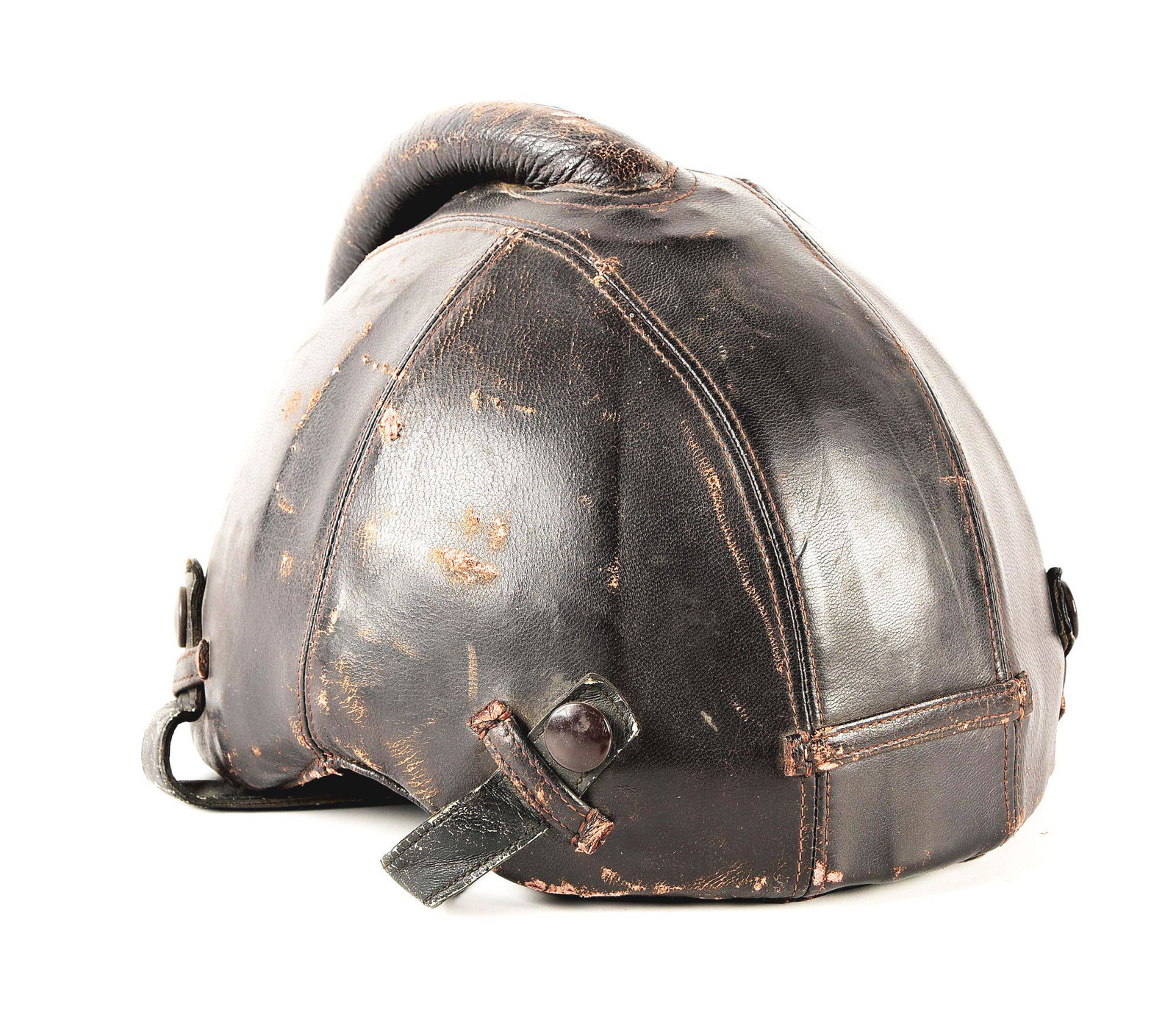 GERMAN WWII LUFTWAFFE SSK90 SIEMENS FLIEGERSTAHLHELM.: A rare Luftwaffe World War II armored SSK 90 "Fliegerstahlhelm", marked "SIEMENS, SSK 90, LUFTFAHRTGERATEWERK, HAKENFELDE, GMBH" on a sewn tag. The helmet is constructed with interlocking nickel steel