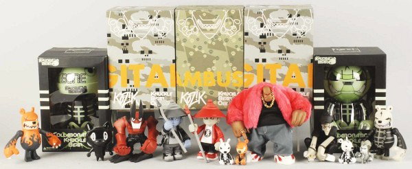 Lot of Designer Vinyl Toys.: Assorted Knuckle Bear figures by Touma, Frank Kozik colorway Qees, Gary Baseman, etc. Size: