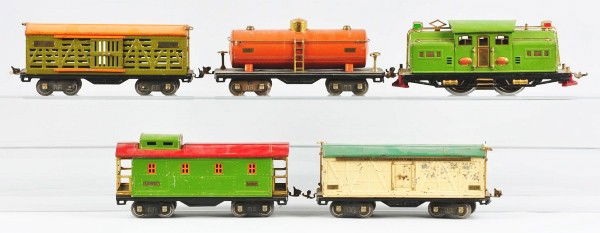 Lionel Standard Gauge No. 318 Freight Train Set.: Description Pre-war. Includes no. 318E electric engine with replacement wheels, no. 515 terracotta oil tank car, no. 513 cattle car, no. 514 reefer, and no. 517 caboose. Scratching and paint loss thro