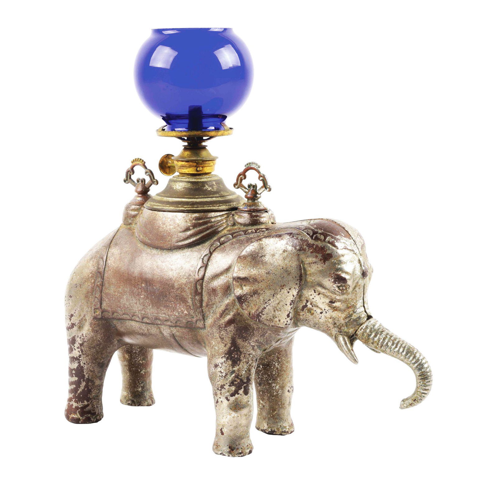 CAST IRON ELEPHANT CIGAR CUTTER AND LIGHTER. (1 of 6)