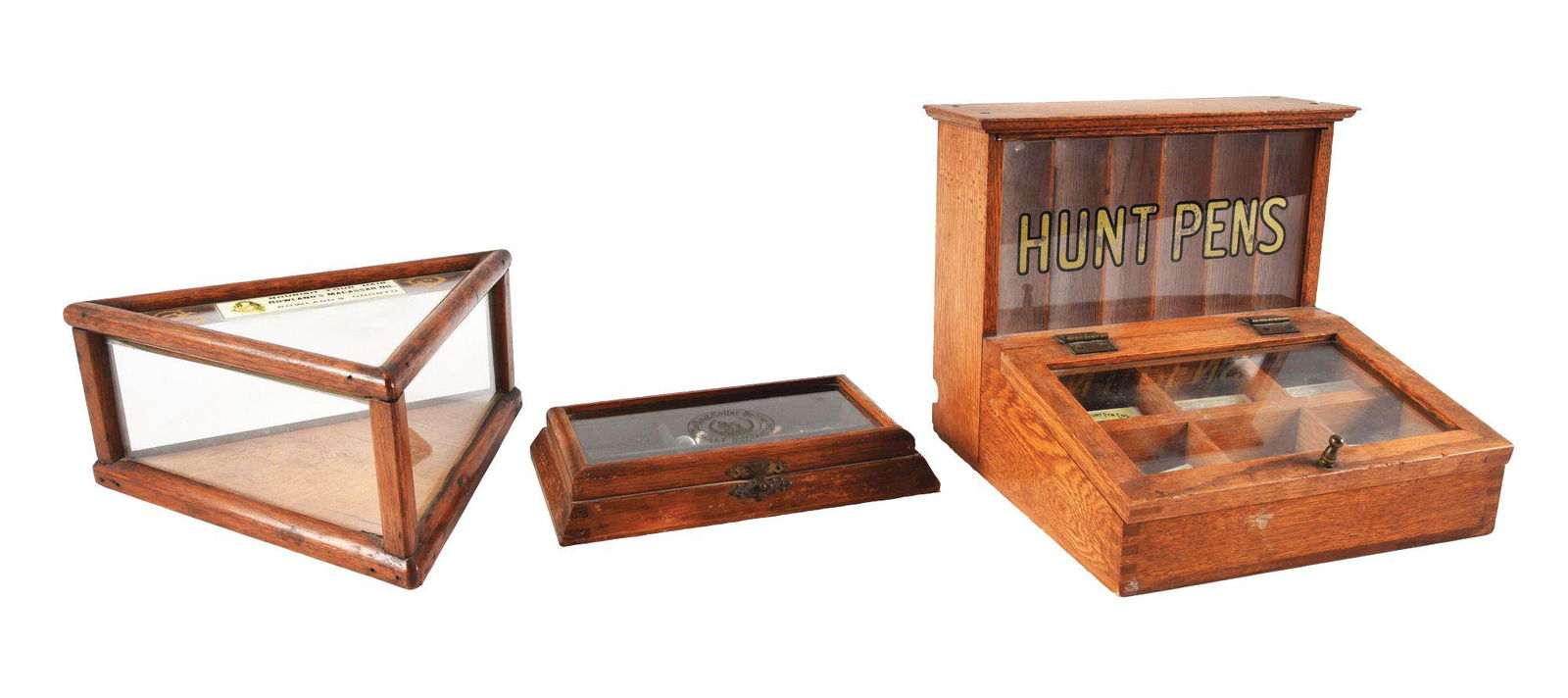 LOT OF 3: SMALL COUNTRY STORE DISPLAY CASES. (1 of 5)