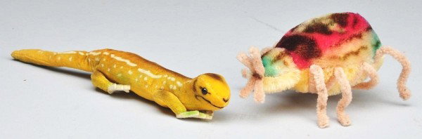 Lot of 2: Steiff Animals.: Includes one lizard and one spider. No ear buttons or chest tags. Size: Largest: 7" L.