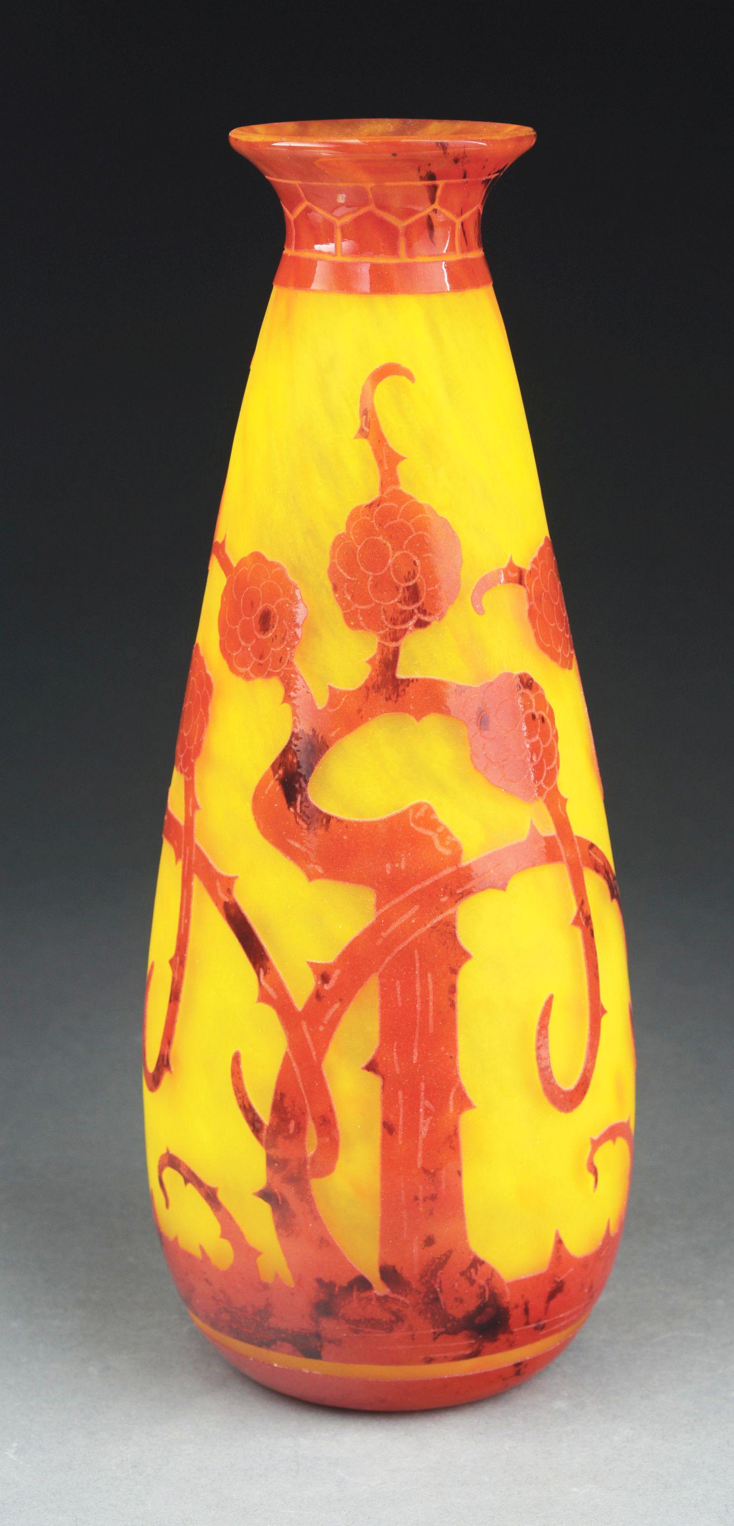 SCHNEIDER "LE VERRE FRANCAIS", "MURIERS ROUGES" TALL CAMEO GLASS FRENCH ART DECO VASE. (1 of 6)