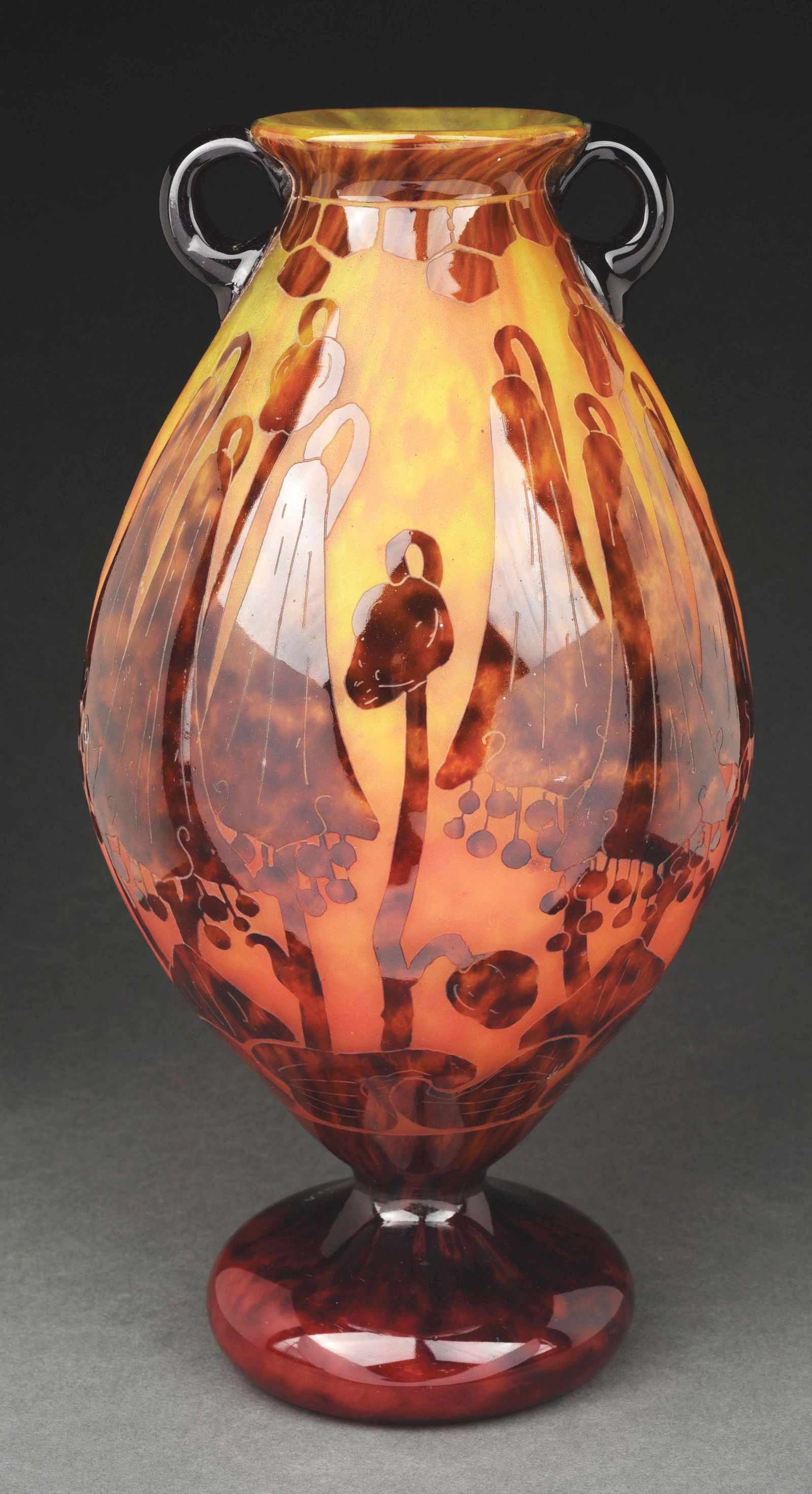 LE VERRE FRANCAIS CAMPANULES VASE. (1 of 5)