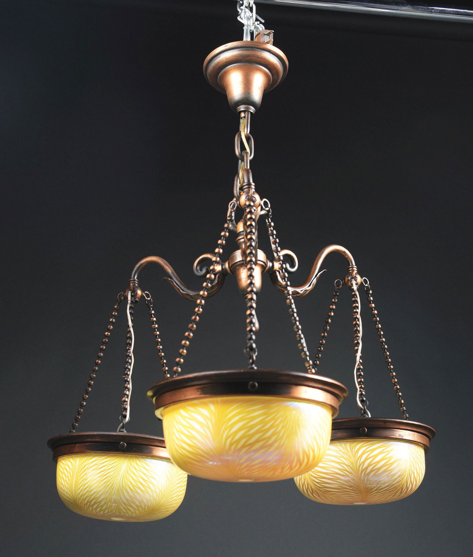 QUEZAL CHANDELIER. (1 of 5)