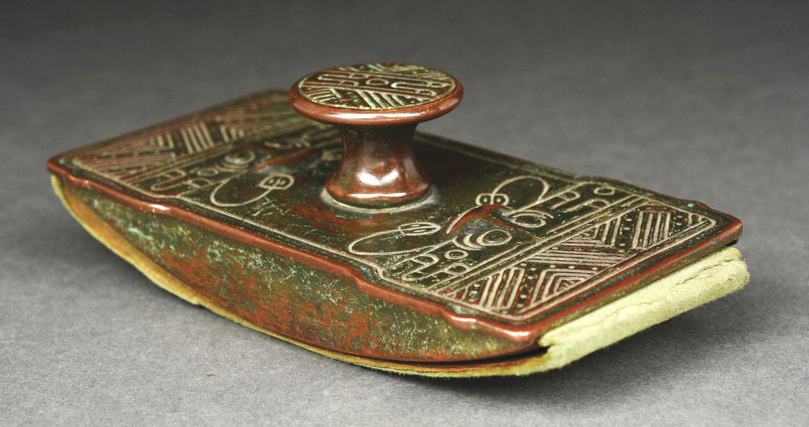 TIFFANY STUDIOS AMERICAN INDIAN ROCKER BLOTTER. (1 of 7)