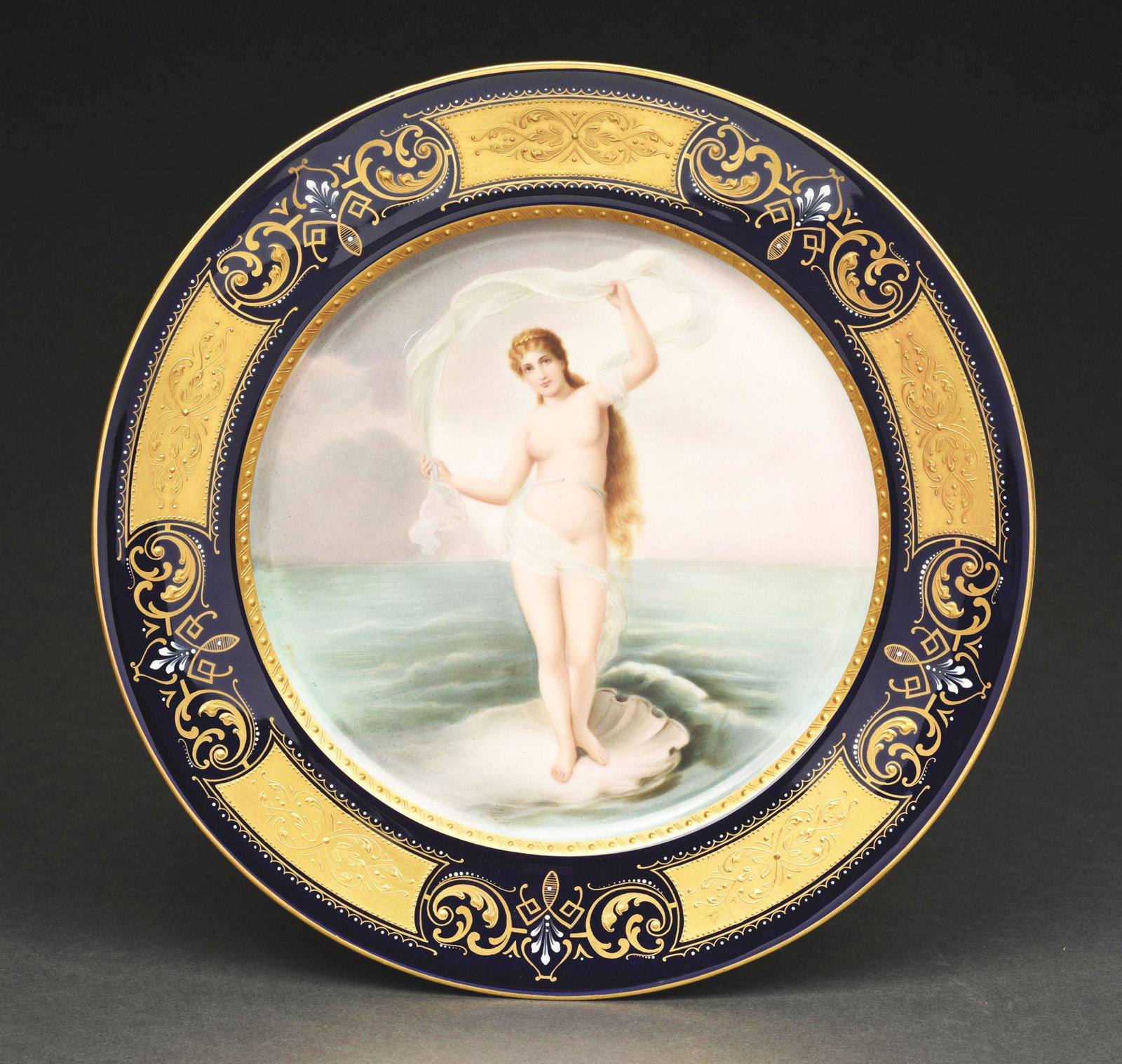 ROYAL VIENNA PLATE.: Royal Vienna plate depicts a nude woman standing on seashell. Beehive mark. No damage or repairs. Condition: (Excellent). Dimensions: 10" Dia.