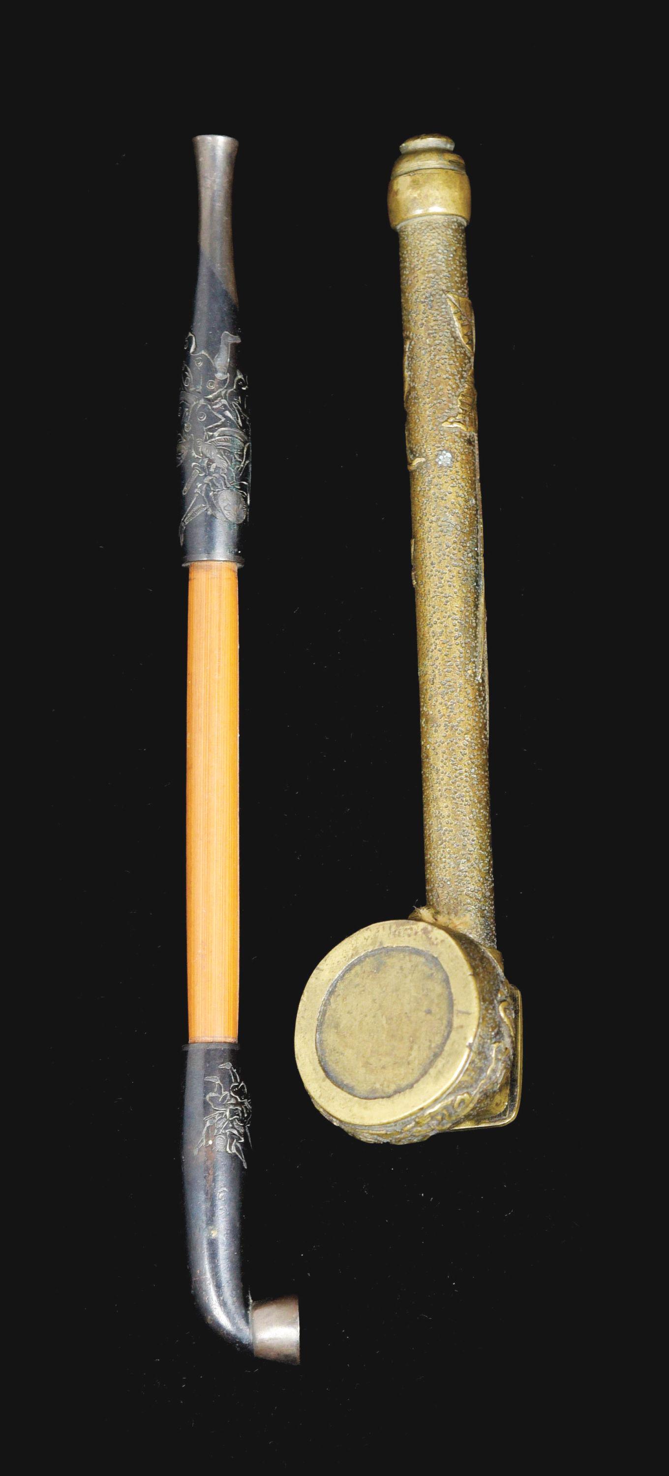 LOT OF 2: PIPES. (1 of 2)