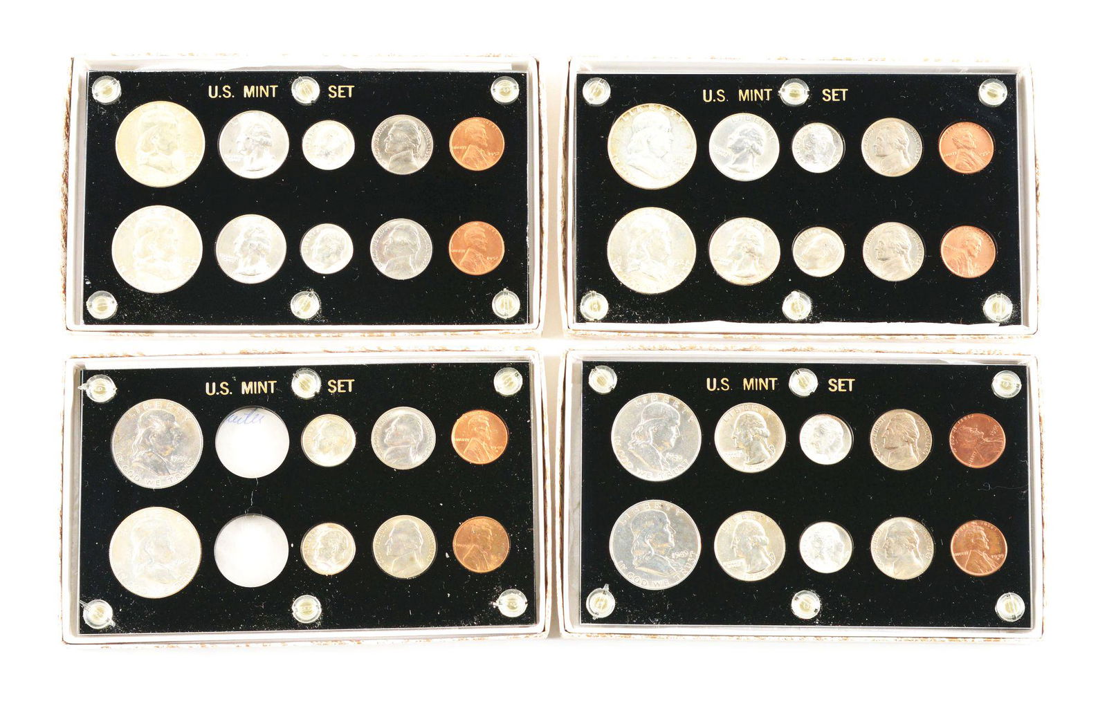 LOT OF 4: 1949 AND 1952 MINT SETS IN CAPITAL PLASTIC HOLDERS. (1 of 2)