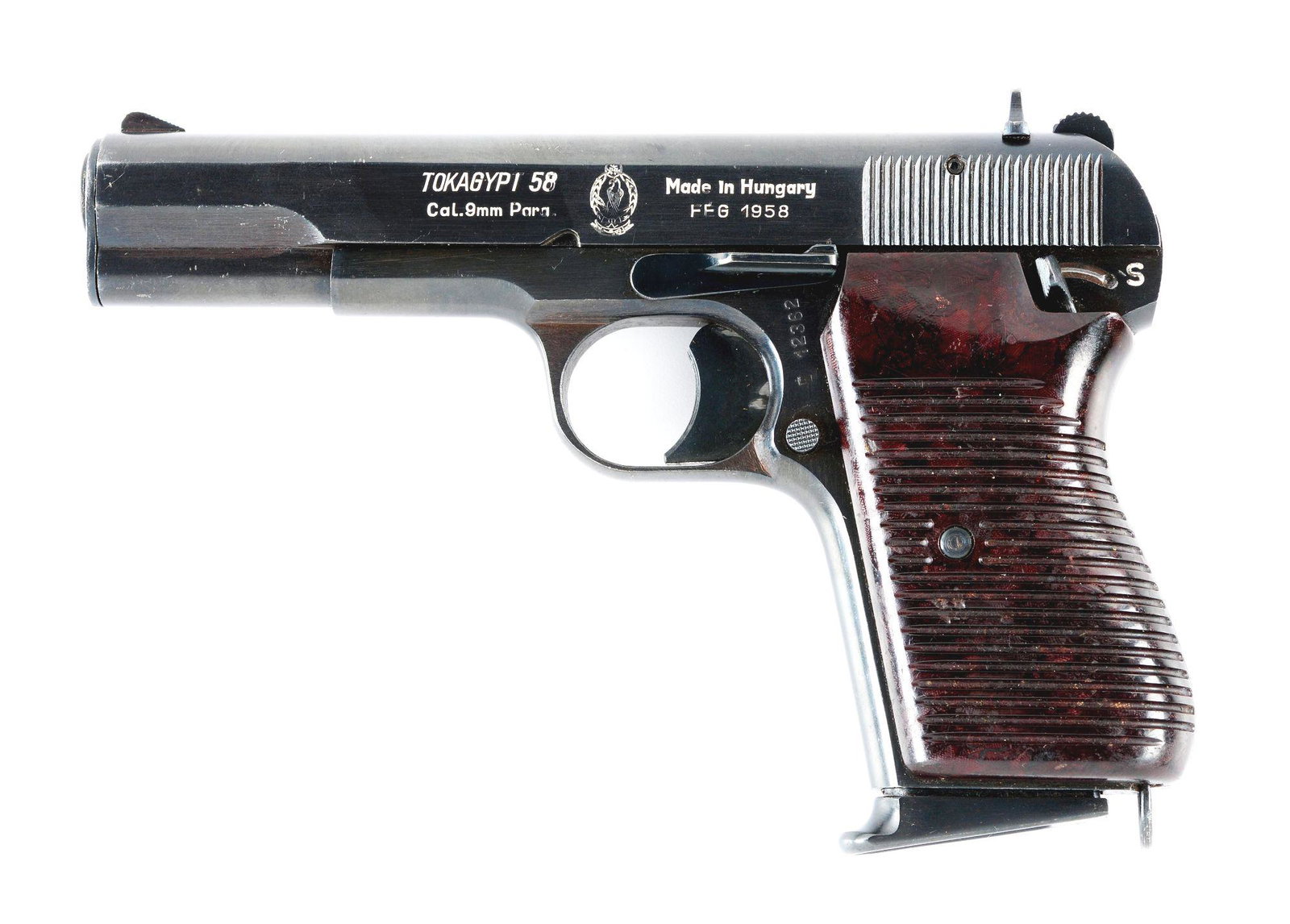 (C) RARE EGYPTIAN CONTRACT HUNGARIAN FEG TOKAGYPI SEMI AUTOMATIC PISTOL.: Manufactured by FEG in 1958 as part of an Egyptian contract for Tokarev pattern semi-automatic pistols chambered in 9mm Para. This non import marked example is marked with appropriate proofs and Egypt