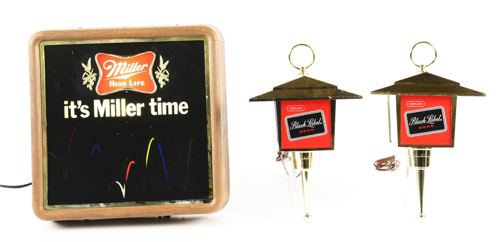 LOT OF 2: LIGHT-UP BEER ADVERTISEMENTS. (1 of 5)