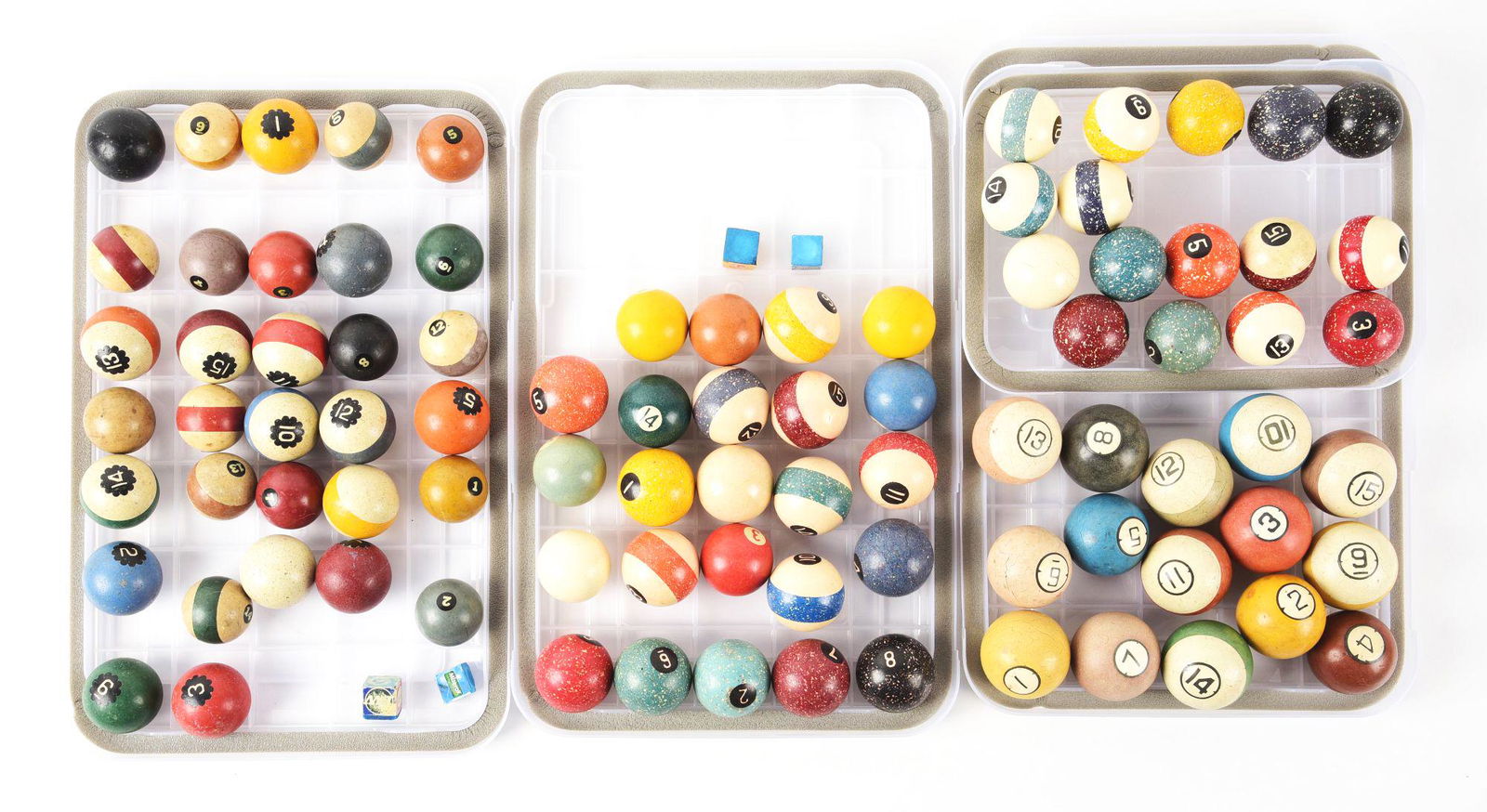 LOT OF 4: VINTAGE BAGGED POOL BALLS. (1 of 6)