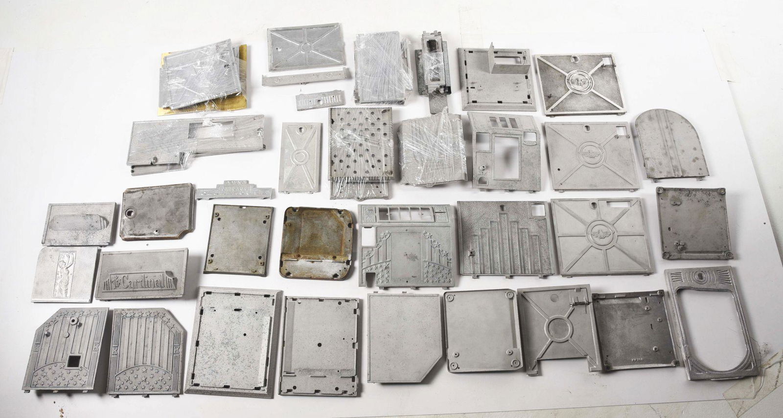 LARGE LOT OF MISC. TRADE STIMULATOR BASES, SIDE PANELS, TOPS AND BACKDOORS. (1 of 1)