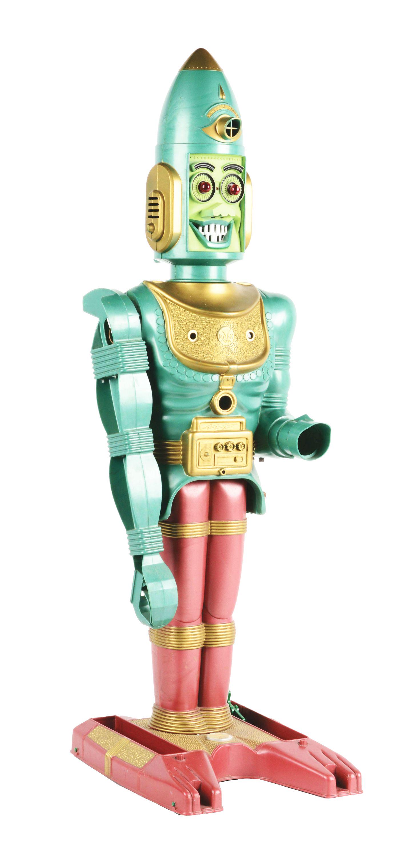 MARX BIG LOO PLASTIC ROBOT CIRCA 1963. (1 of 7)