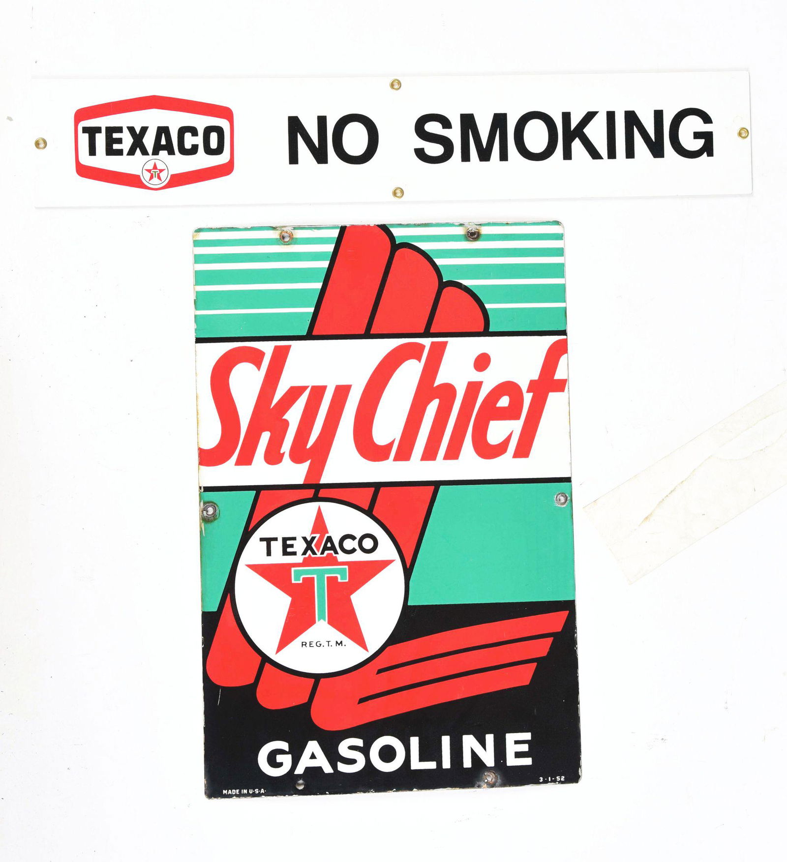 GROUP OF 2: TEXACO SKY CHIEF GASOLINE & SERVICE STATION NO SMOKING SIGN. (1 of 3)