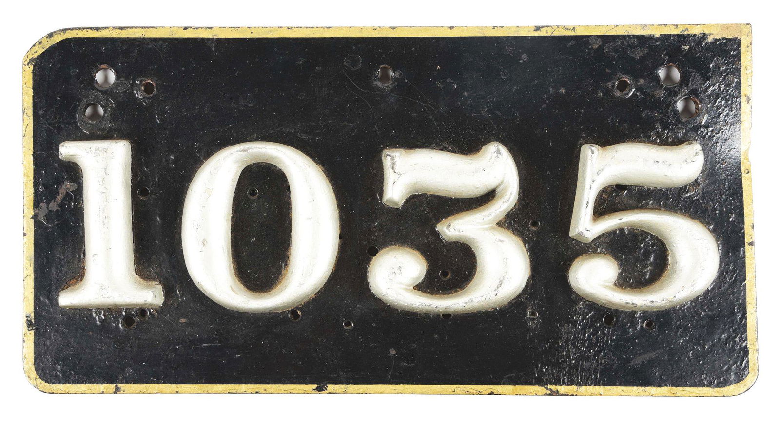 READING LOCOMOTIVE NUMBER PLATE 1035. (1 of 2)