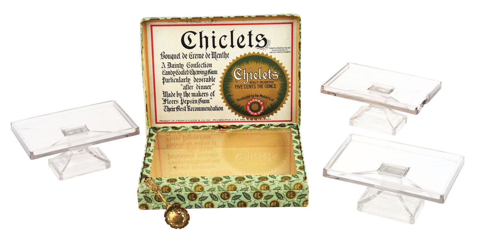 LOT OF 4: CLARK'S TEABERRY GLASS DISPLAYS AND CHICLETS STORE DISPLAY. (1 of 5)