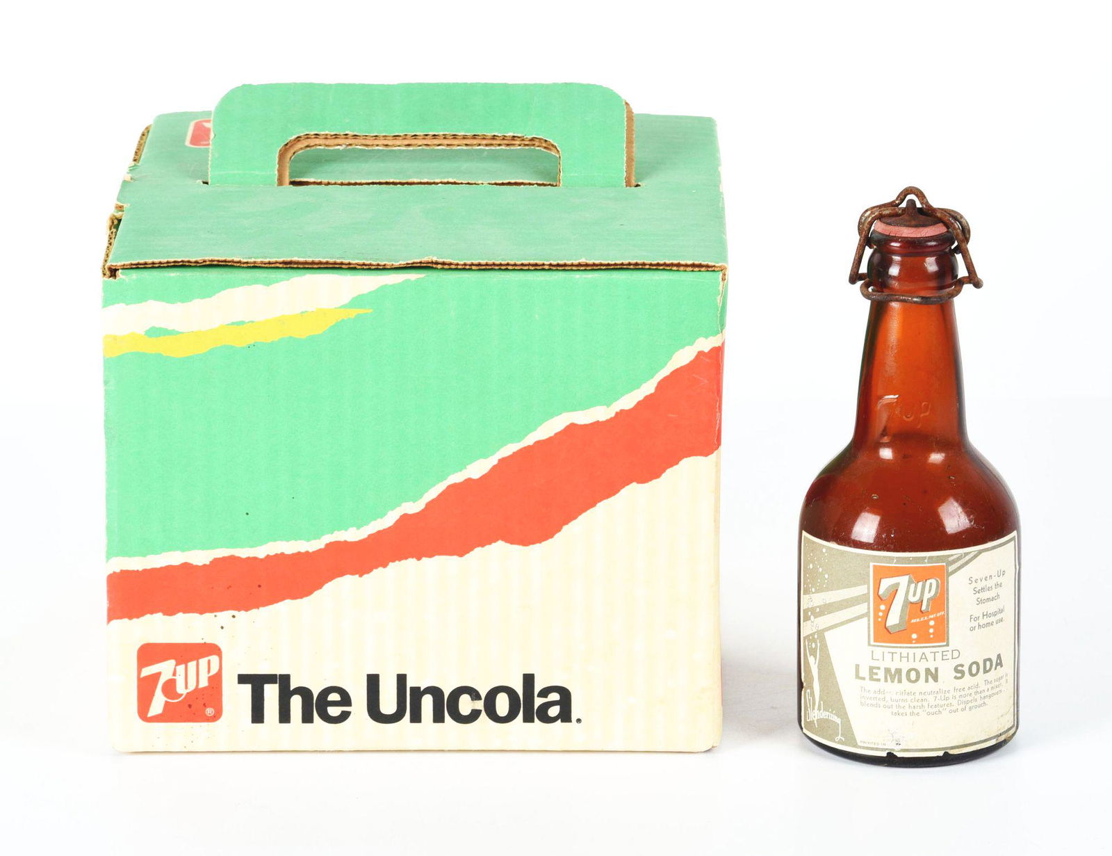 LOT OF 2: 7UP ITEMS. (1 of 2)