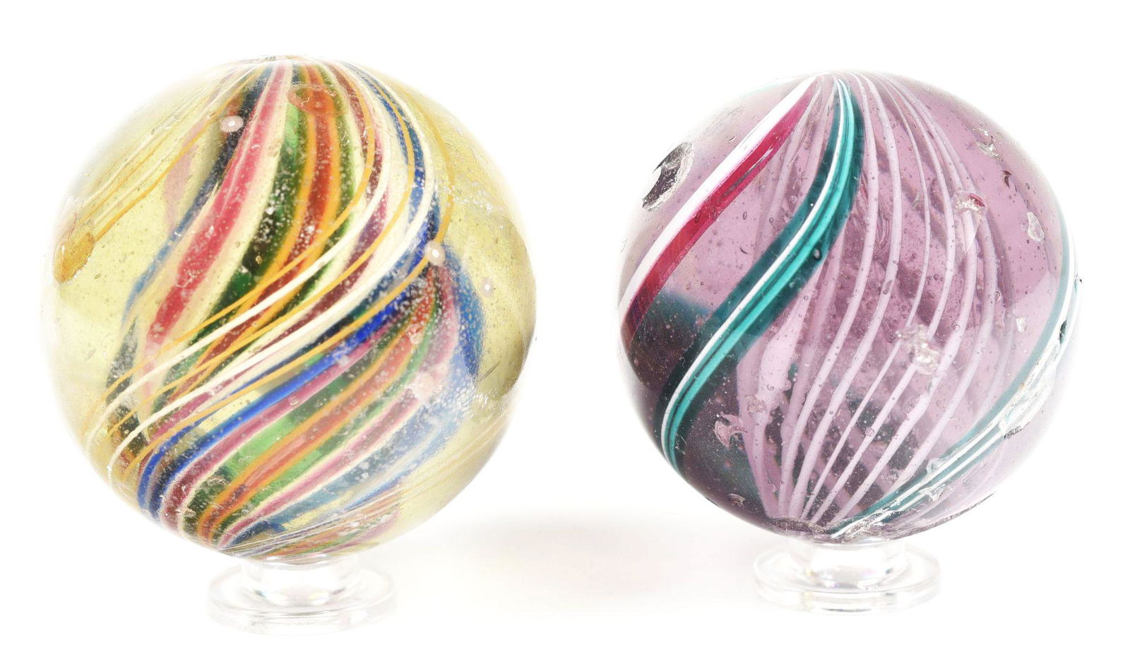 LOT OF 2: LARGE SWIRLED MARBLES. (1 of 6)