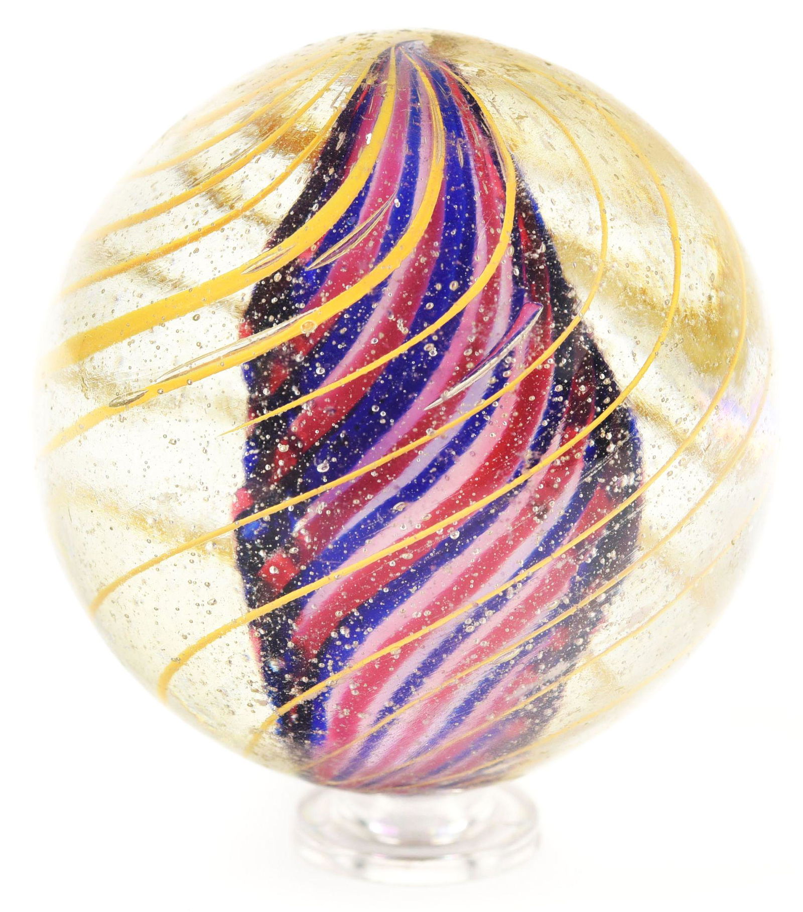 LARGE SOLID CORE SWIRL MARBLE. (1 of 6)