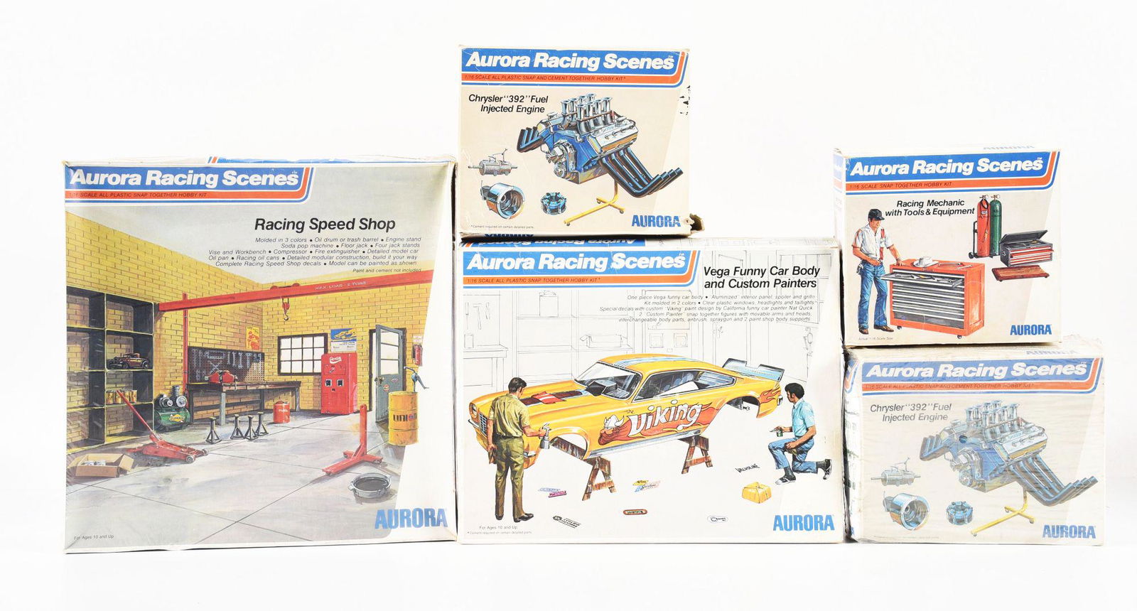 LOT OF 5: VARIOUS AURORA RACING SCENES MODEL KITS. (1 of 4)