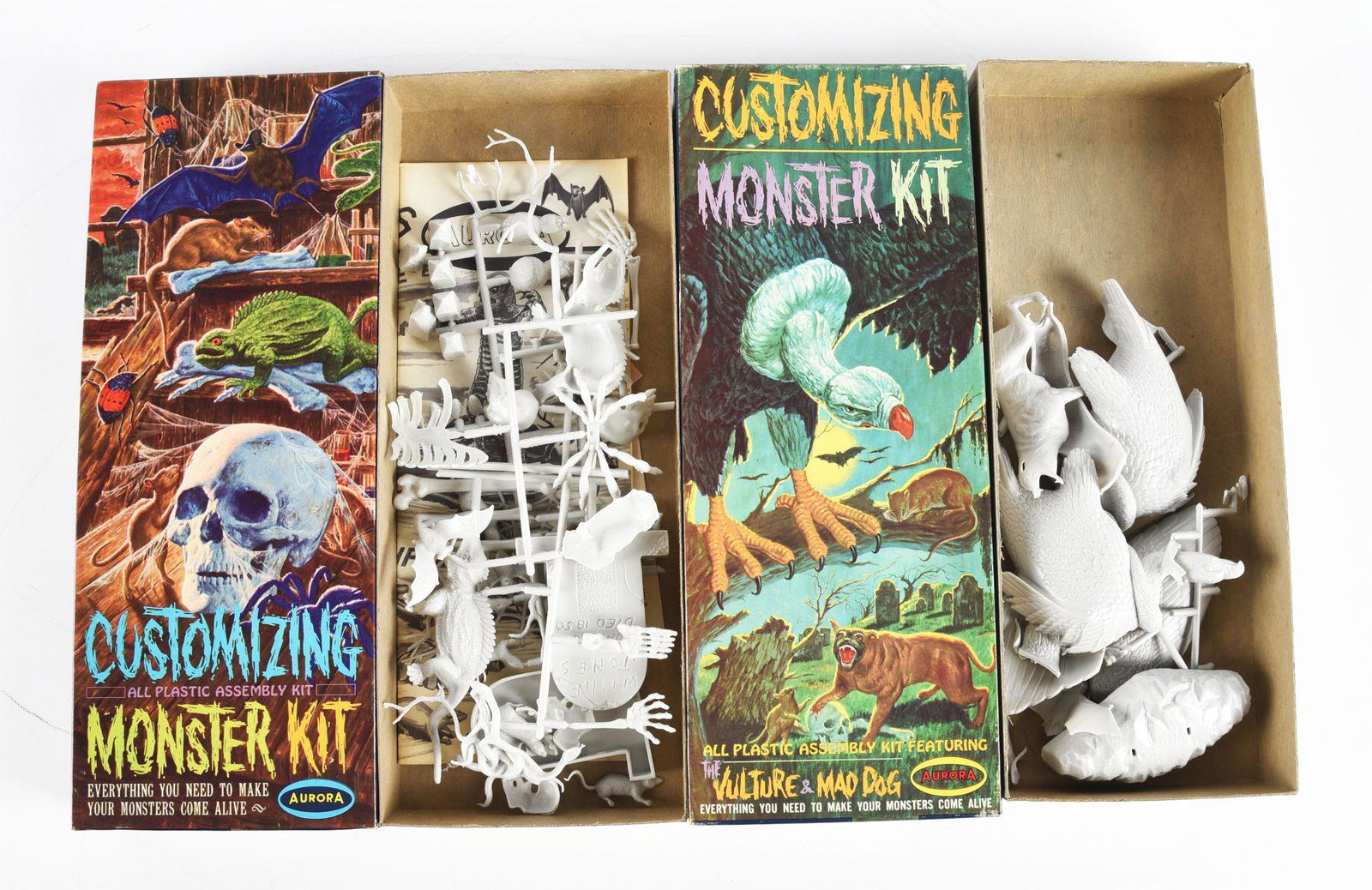 LOT OF 2: AURORA PLASTIC CUSTOMIZING MONSTER MODEL KITS. (1 of 3)