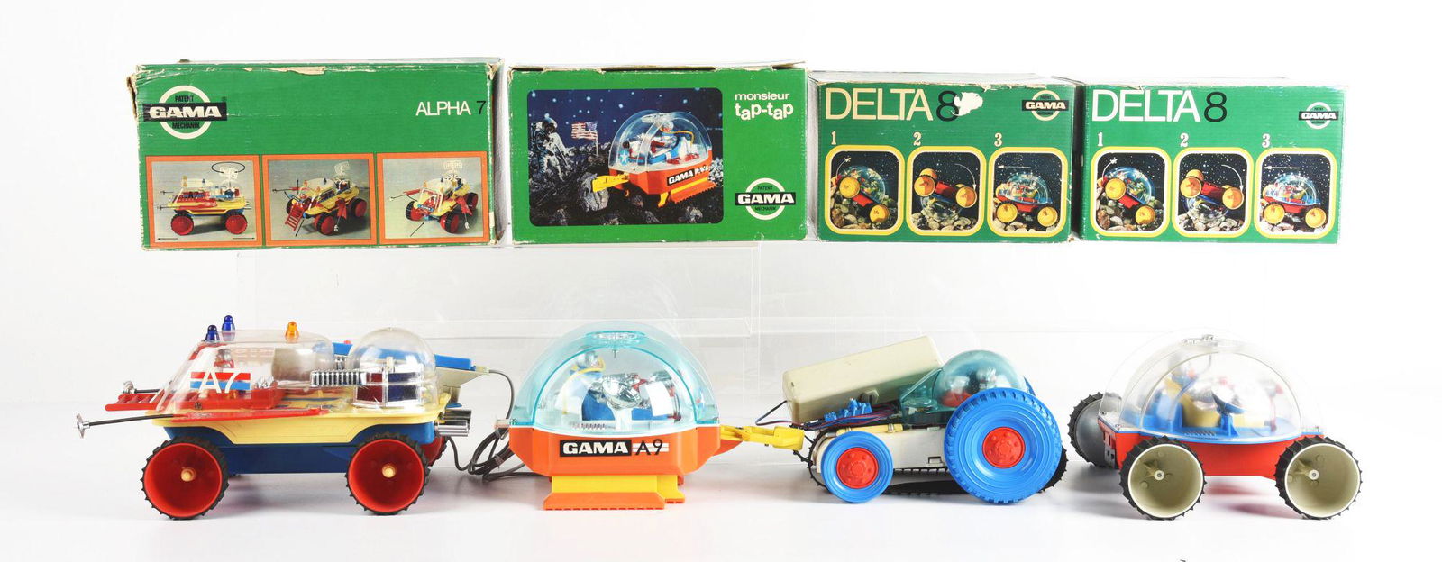 LOT OF 4: GERMAN GAMA PLASTIC BATTERY OPERATED SPACE VEHICLES IN ORIGINAL BOXES. (1 of 2)