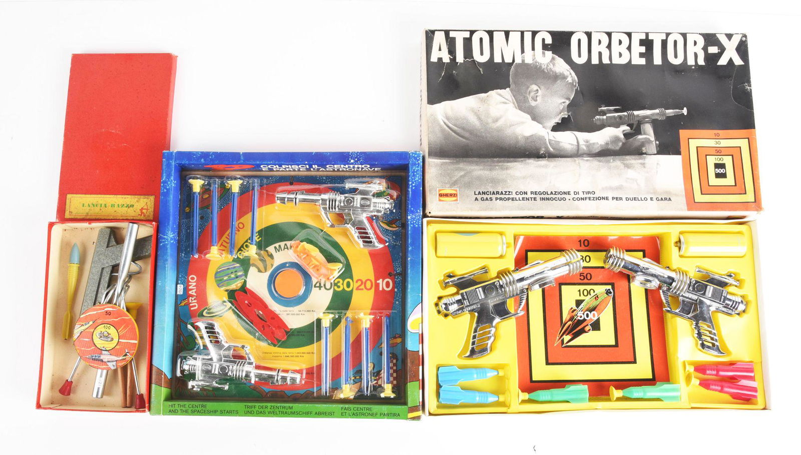 LOT OF 3: VINTAGE ITALIAN SPACE TARGET SETS IN ORIGINAL BOXES. (1 of 2)