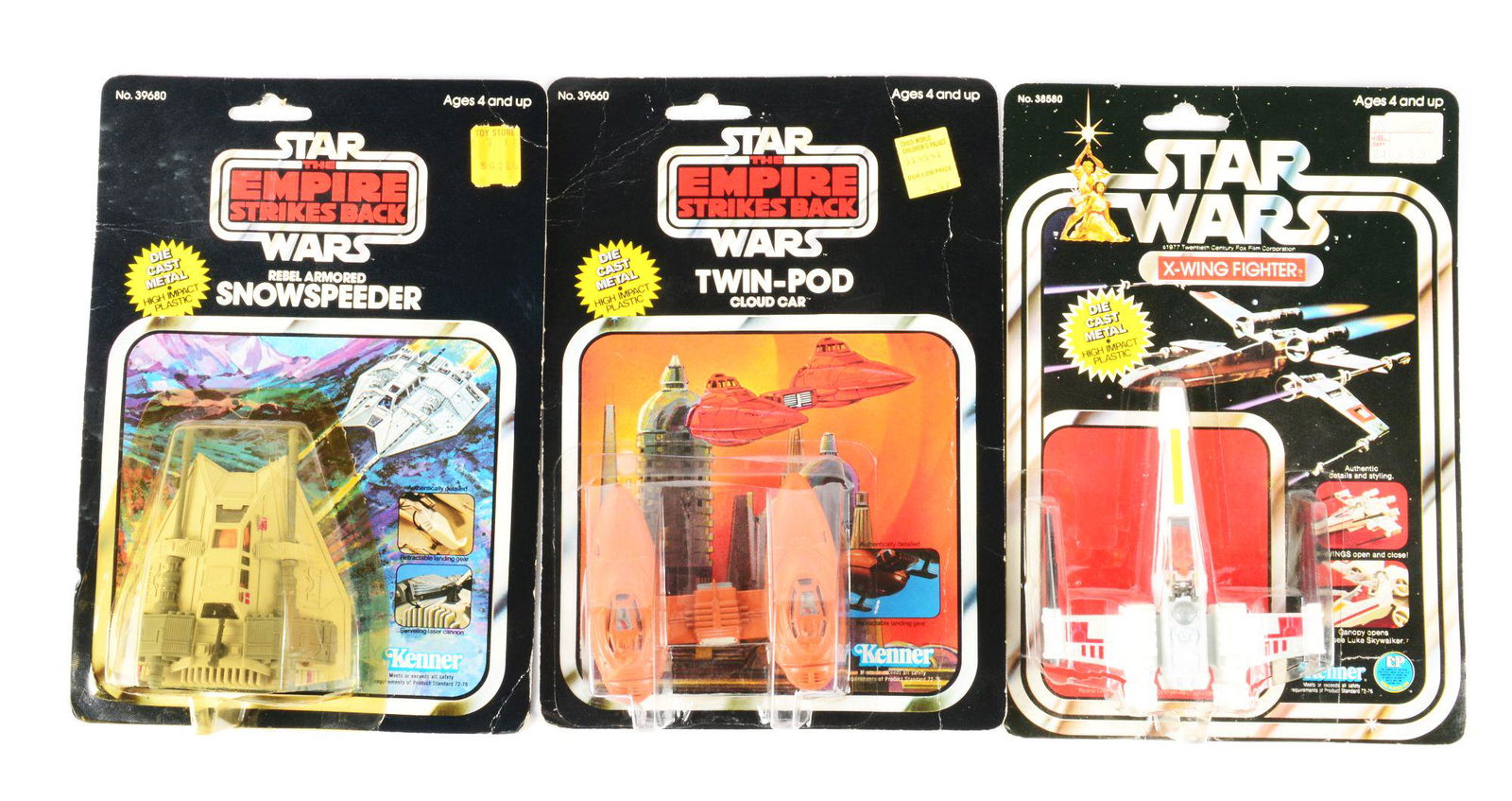 LOT OF 3: KENNER STAR WARS VEHICLE FIGURES ON CARDS. (1 of 2)