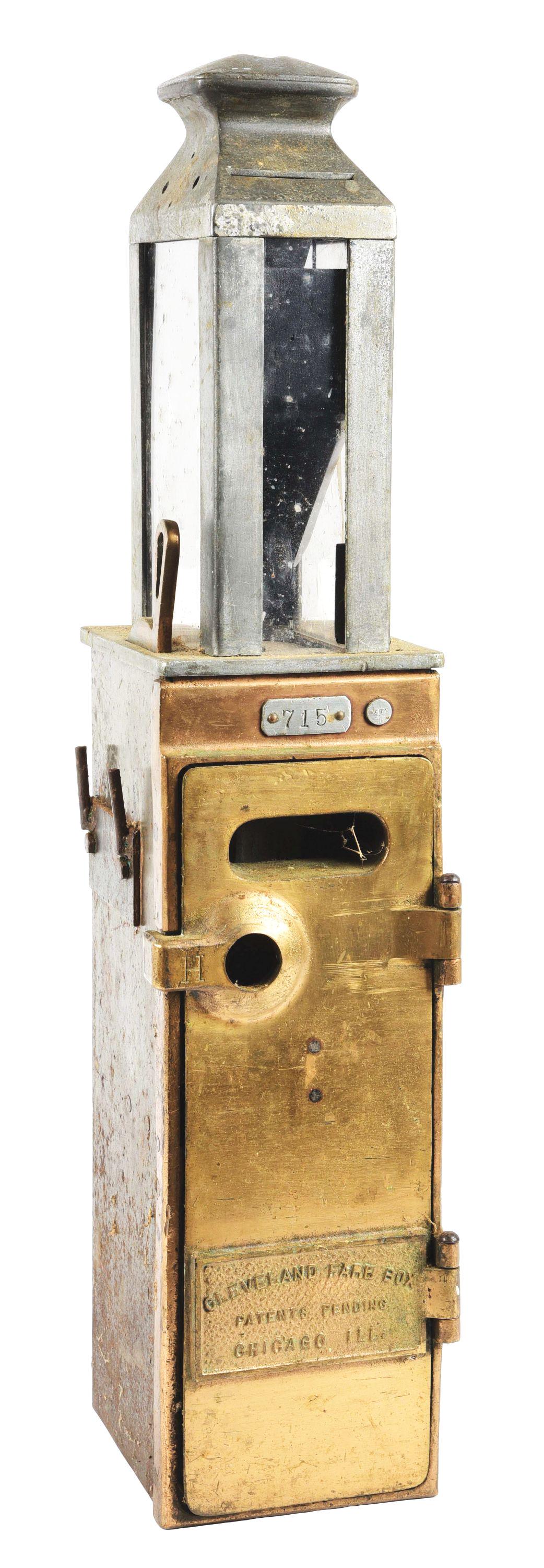 CLEVELAND BUS FARE BOX. (1 of 4)