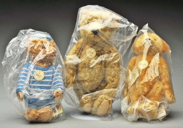 Lot of 3: "Classic" Steiff Teddy Bears.: Condition (Mint).