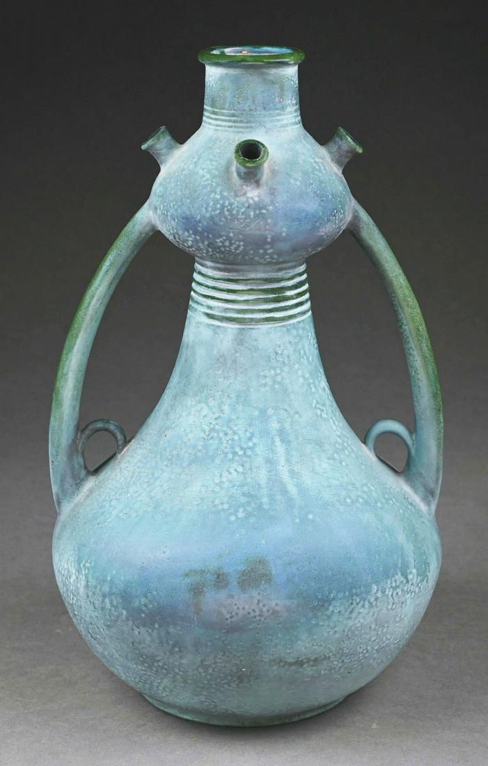 PAUL DACHSEL EARTHENWARE STYLIZED 2-HANDLED TULIP VASE. (1 of 12)