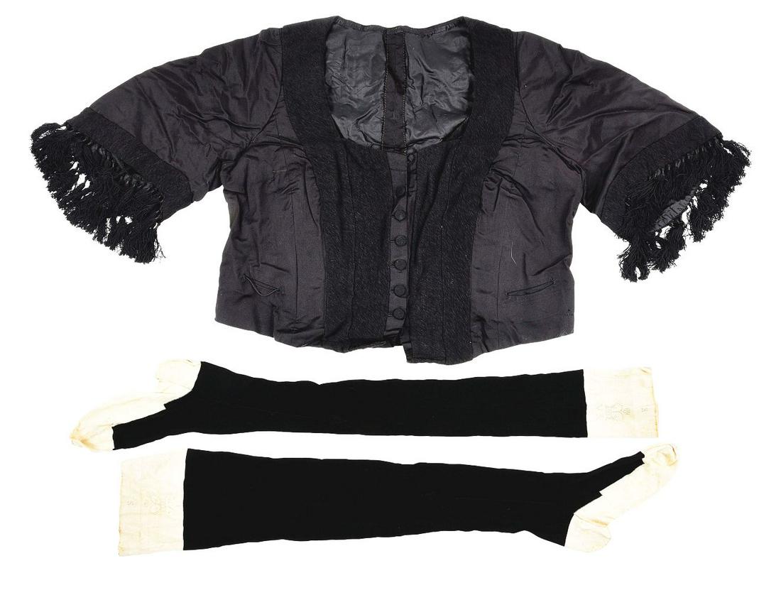 SHIRTWAIST & STOCKINGS ATTRIBUTED TO QUEEN VICTORIA. (1 of 9)