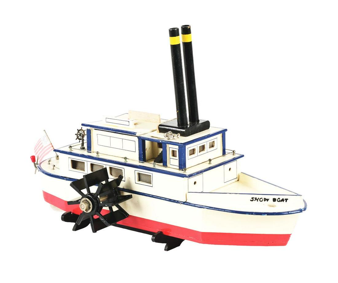 UNUSUAL JAPANESE BATTERY-POWERED WOODEN MODEL FERRY BOAT. (1 of 8)