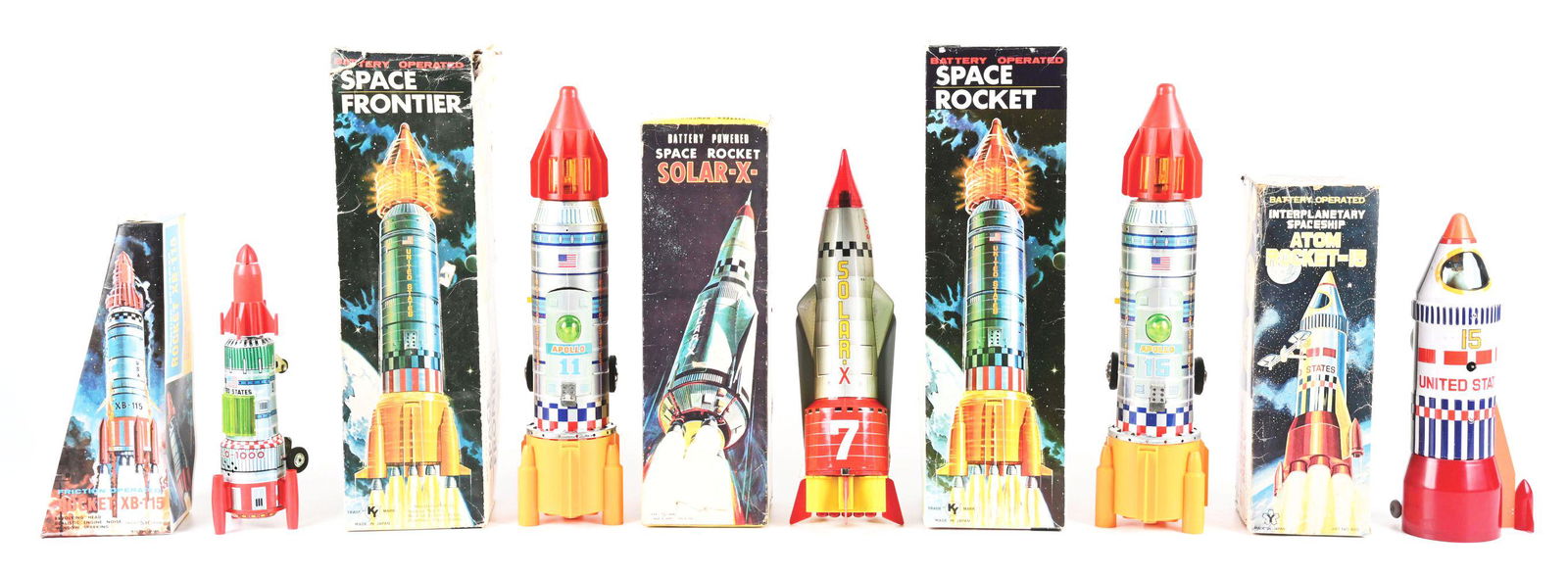 LOT OF 5: VARIOUS TIN LITHO & PLASTIC BATTERY-OPERATED JAPANESE ROCKET TOYS. (1 of 4)