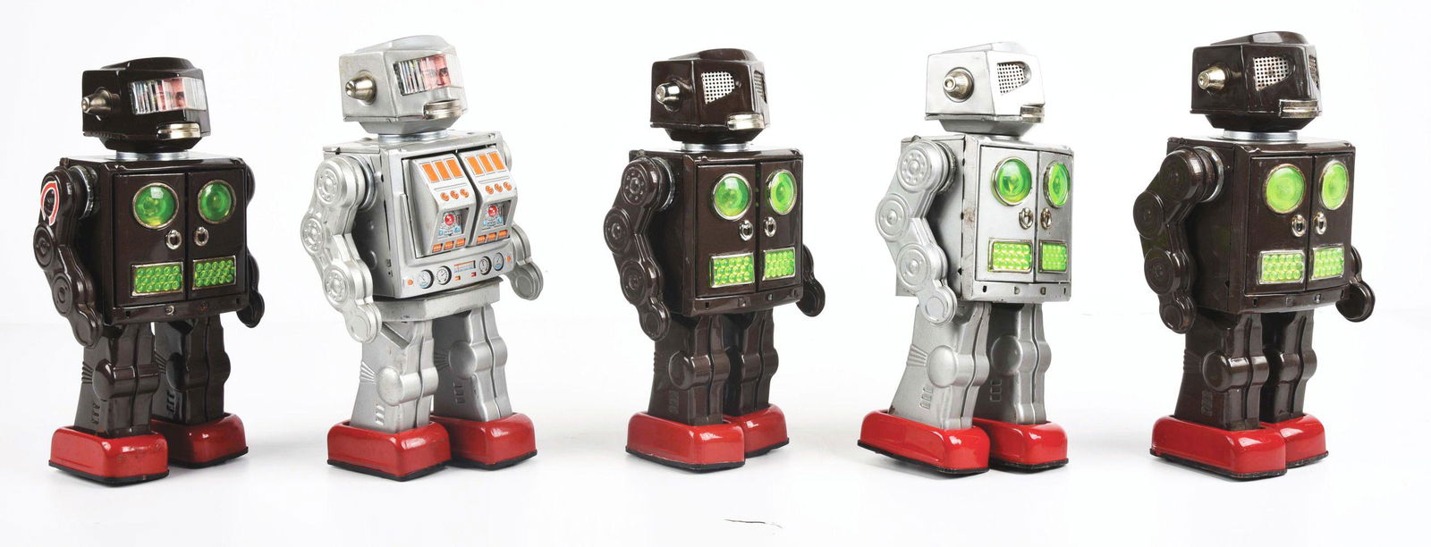 LOT OF 5: VINTAGE JAPANESE TIN LITHO ASTRONAUT & ROBOT TOYS. (1 of 4)