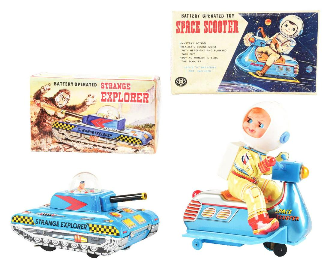 LOT OF 2: JAPANESE BATTERY-OPERATED SPACE TOYS IN ORIGINAL BOXES. (1 of 3)