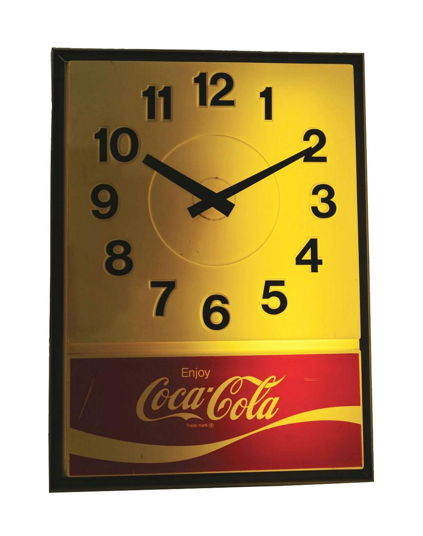 COCA-COLA LIGHT-UP CLOCK. (1 of 3)