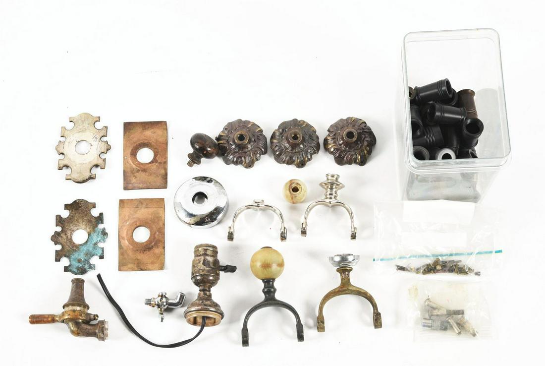 LOT OF VARIOUS SODA FOUNTAIN PARTS. (1297) on Feb 27, 2023 Dan